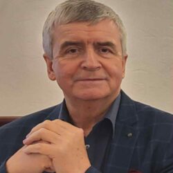 dr Marek Szulc Chirurg stomatolog